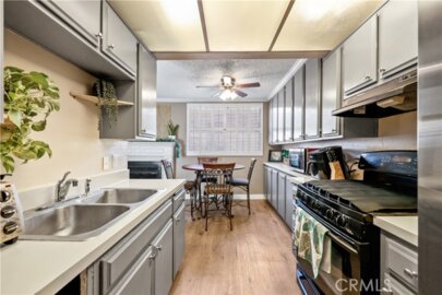 9210 Van Nuys Boulevard #15 Photo