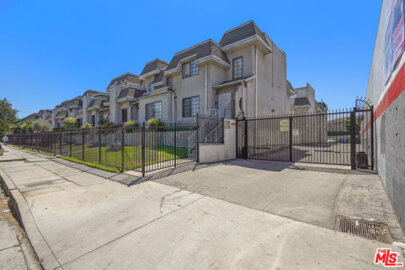 14500 Van Nuys Boulevard #20 Photo